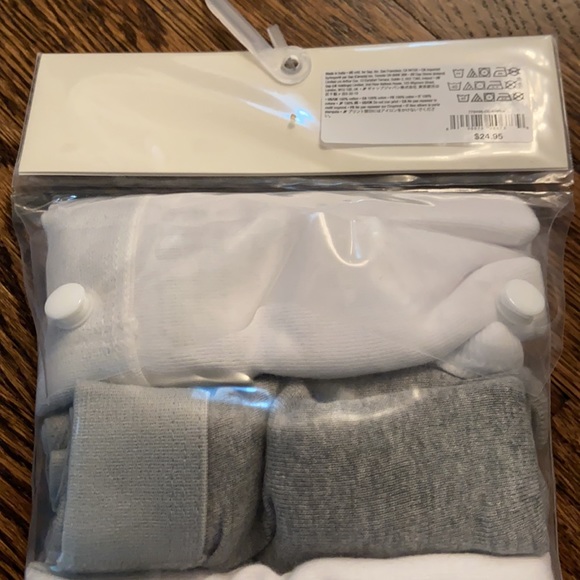 GAP Kids Classic Briefs - 4 pairs NWT - Picture 5 of 5